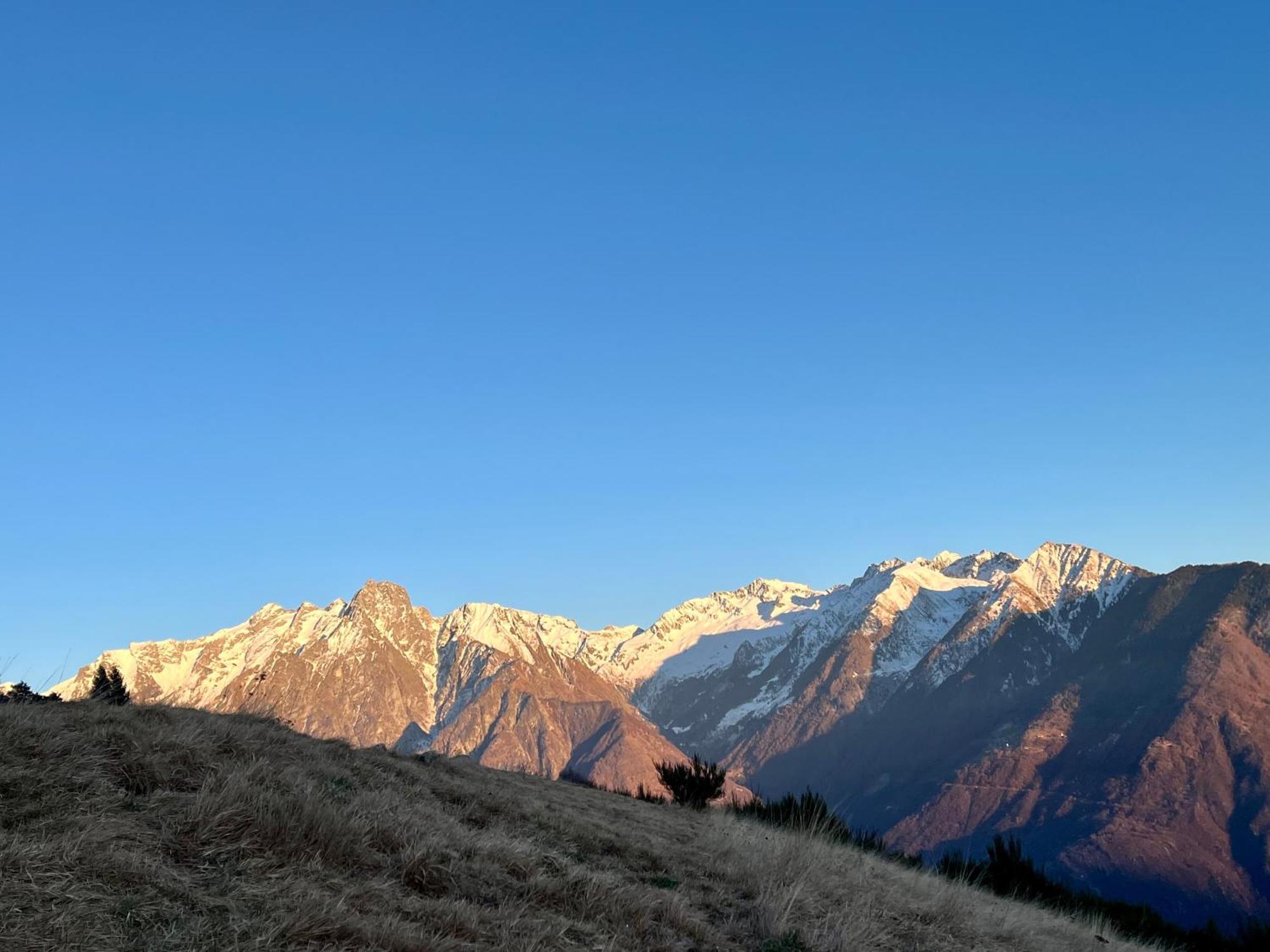 Nymphs Of Lake Como, House Of Harmony - Lake View Apartment Dongo Eksteriør bilde